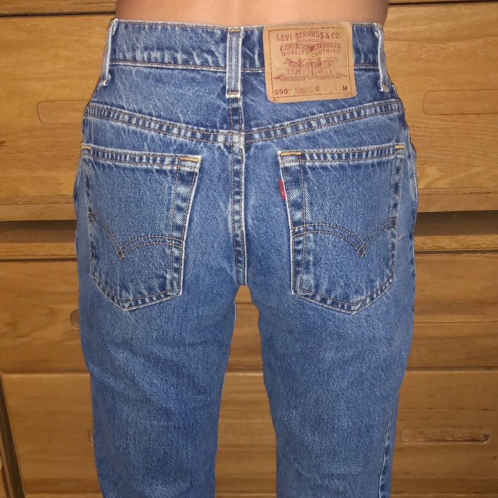 Levi’s mom jeans